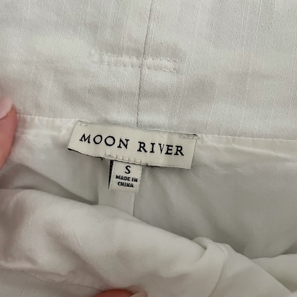 Lulu’s Two Piece Set - Picture 14 of 16